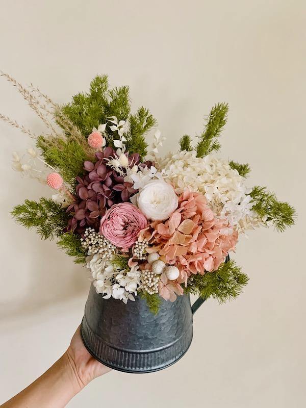 Antique Tin arrangement - Natural Mauve | pure preserved flowers - FLEURI flowers