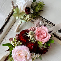 Enquiry Welcome : Preserved and Dried Flower Wrist Corsage