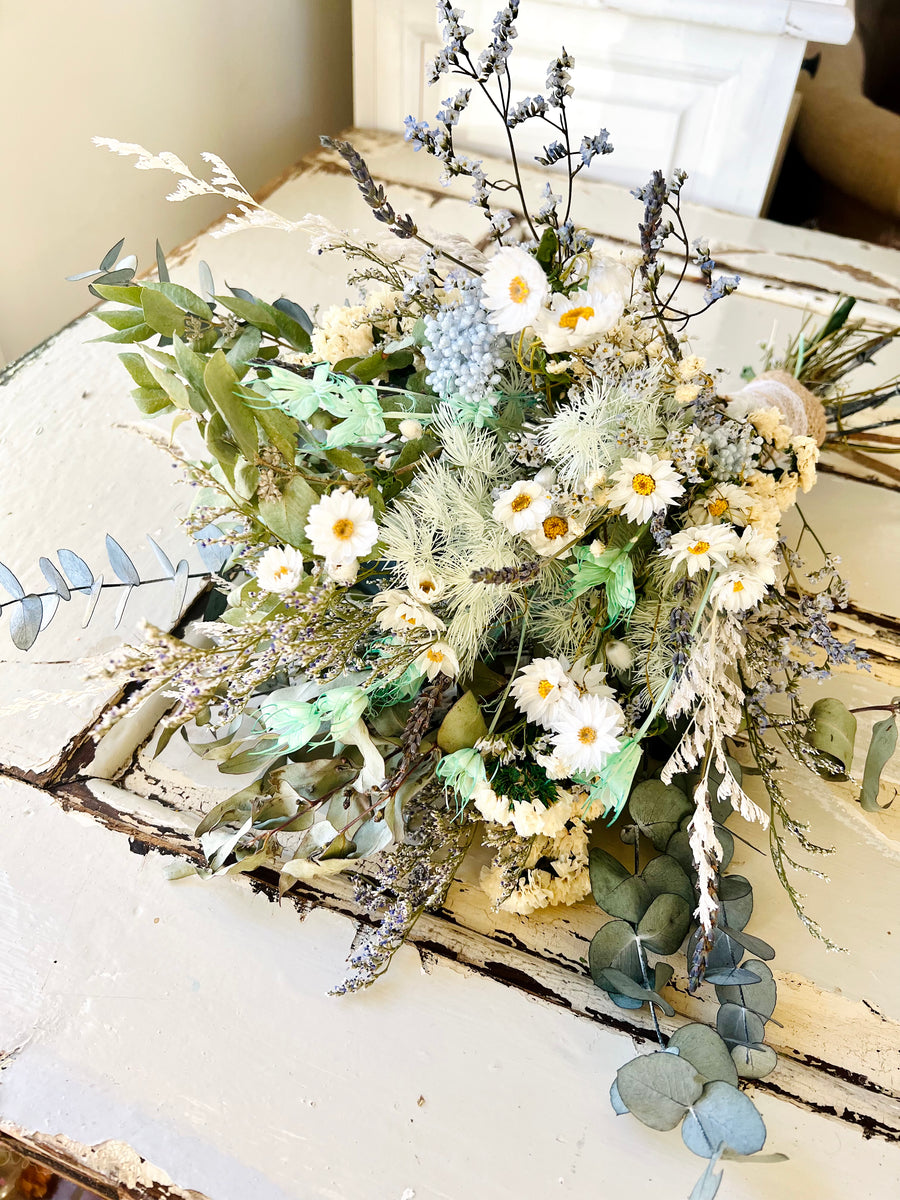 Blush Blue Daisy Bouquet [ML] preserved dried flowers