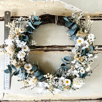 Forest Wreath | White | preserved and dried flowers wreath